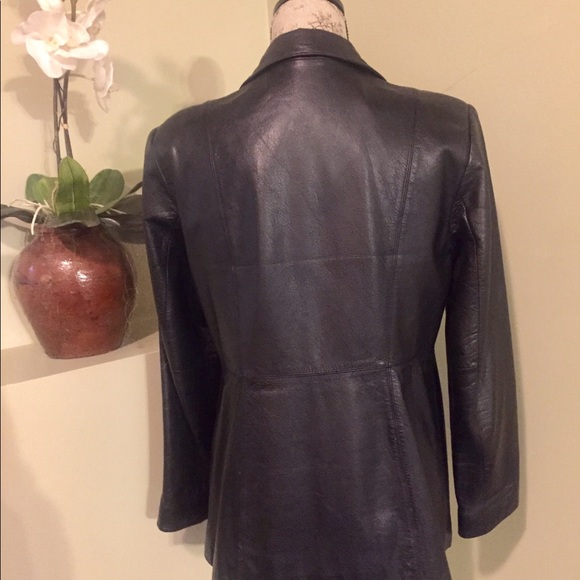 Women’s Leather jackets - Picture 4 of 8